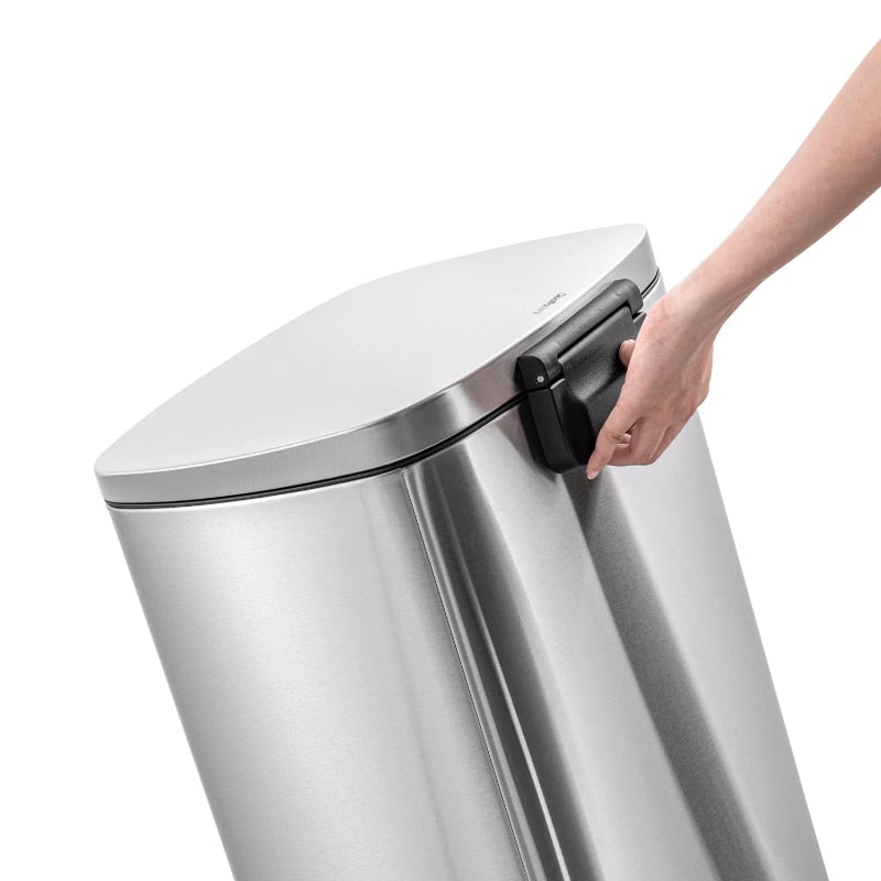 Trash Can with Lid  Best Accessory in Kitchen