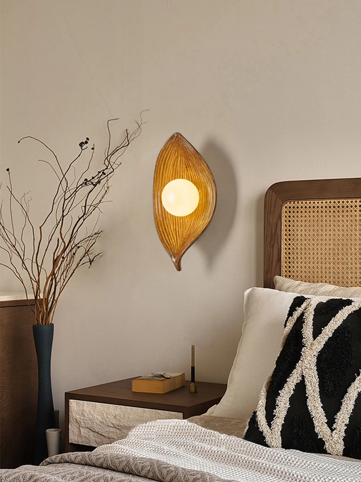 Leaf Wall Light Perfect Decor for Bedroom Living Room